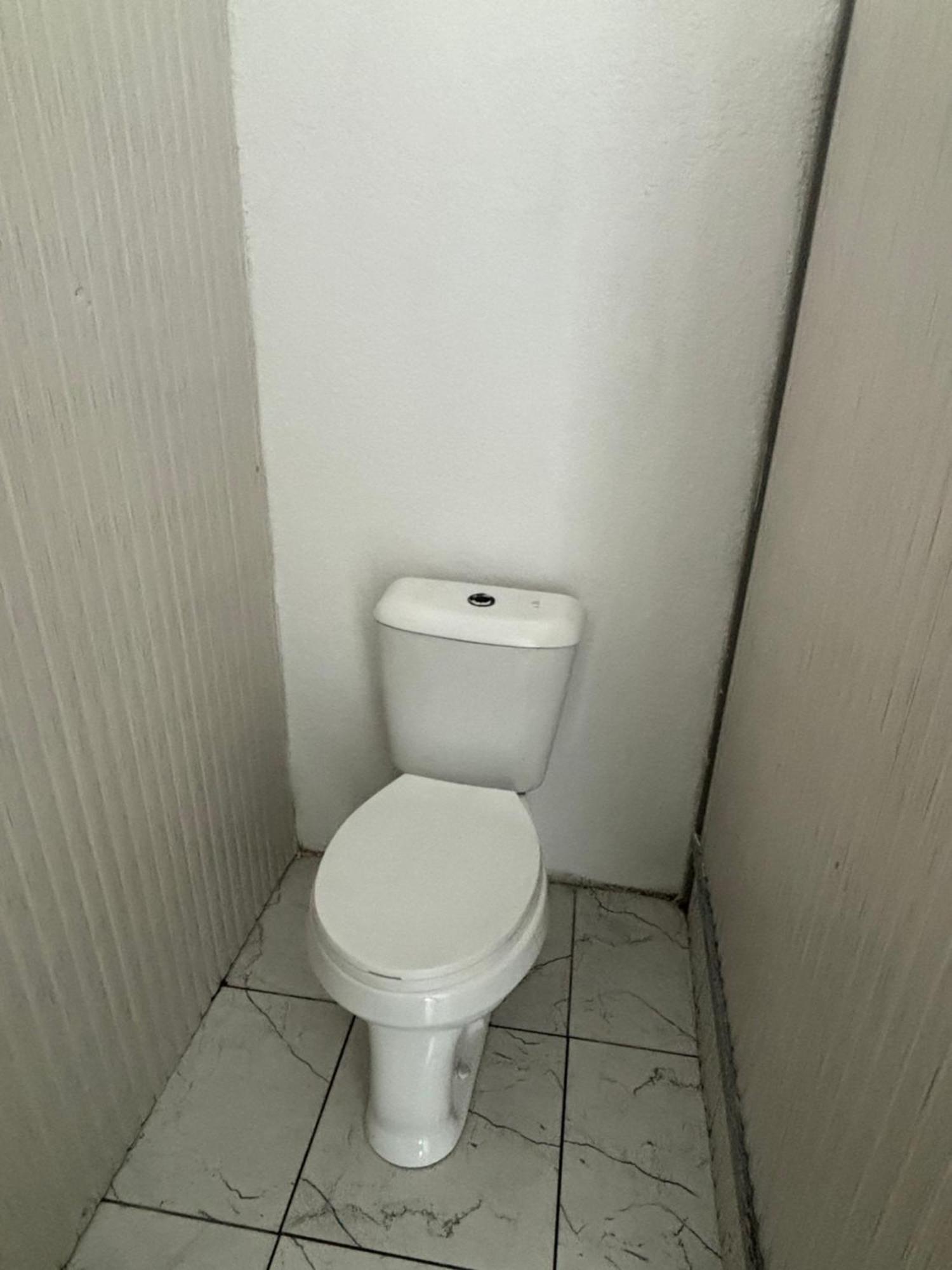 Hostel,Halal Хостел,Халал Tokmok エクステリア 写真