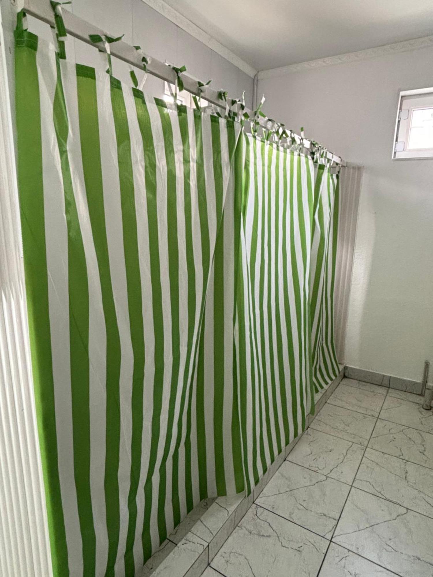 Hostel,Halal Хостел,Халал Tokmok エクステリア 写真